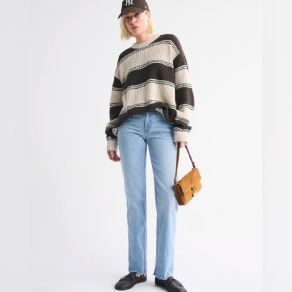 Abercrombie & Fitch 90s Straight Low Rise Curve Love Jeans